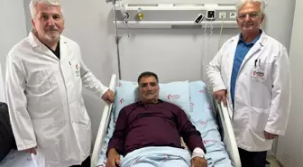 Isparta'da 60 Yaşındaki Kişinin Karnından 8 Kilogramlık Tümör Çıkarıldı