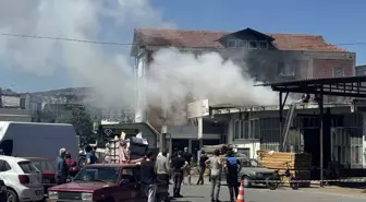 Serdivan'da Metal Atölyesinde Yangın Çıktı