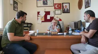 AK Parti Gençlik Kolları Başkanı İzmir'de yangın bölgelerini ziyaret etti