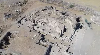 Epiphaneia Antik Kenti'ndeki Meclis Binası Turizme Kazandırılacak