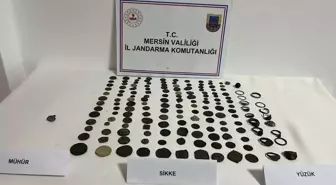 Mersin'de Tarihi Eser Operasyonu: Kitap ve Sikke Ele Geçirildi