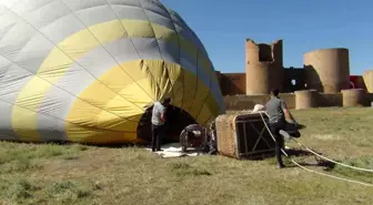 Ani Ören Yeri'nde Sıcak Hava Balon Denemesi Yapıldı