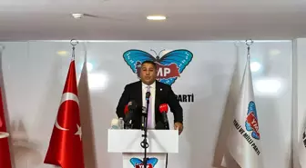 YMP Genel Başkanı Teoman Mutlu: Türkiye'deki siyasi manzara içler acısı