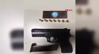 İzmir'de Motosikletli Polis Timleri Uyuşturucu ve Silah Operasyonu Yaptı