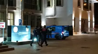 Kozan'da Yanan Otomobilde Bulunan Cesetle İlgili 1 Şüpheli Tutuklandı