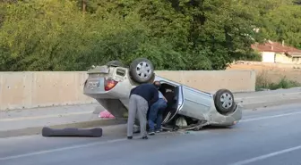 Tokat'ta Otomobil Devrildi: 4 Kişi Yaralandı