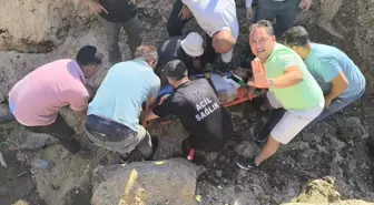 Malatya'da toprak kayması sonucu işçi enkaz altında kaldı