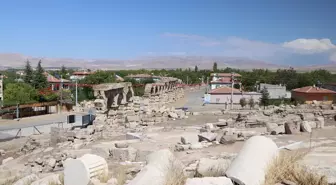 Tyana Antik Kenti'nde Sekizgen Planlı Kilise Bulundu