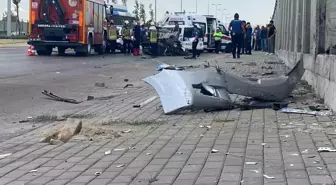 Ankara'da Otomobil Kazası: 1 Ölü, 1 Yaralı