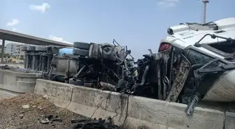 Hatay'ın Belen ilçesinde devrilen tankerin sürücüsü yaralandı