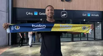 Fenerbahçe Beko'nun yeni transferleri İstanbul'a geldi