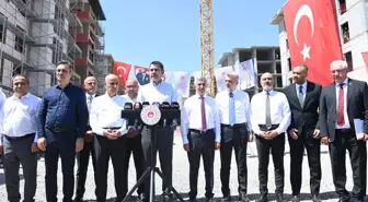 Bakan Kurum: Ebrar Sitesi'ni Yıl Sonuna Kadar Bitireceğiz