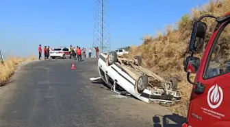 Mersin'de freni boşalan otomobil takla attı