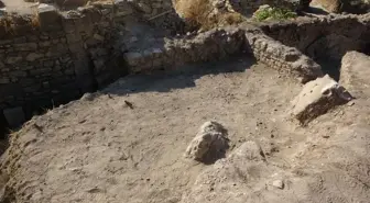 Çanakkale'de 1800 Yıllık Mimariler Gün Yüzüne Çıkarılıyor