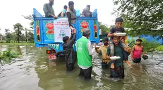 İHH Bangladeş'te Selde Kaybolanlar İçin Acil Yardım Çalışması Başlattı