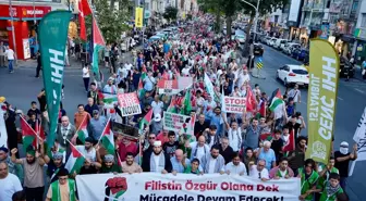 İHH, Gazze'deki soykırıma tepki için yürüyüş düzenledi