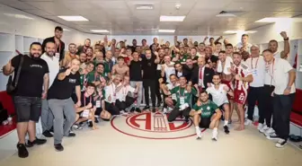 Antalyaspor, Atakaş Hatayspor'u 3-2 yenerek ilk galibiyetini elde etti