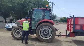 Gaziantep'te Jandarma Ekipleri Trafik Denetimi Gerçekleştirdi