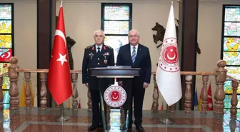 Milli Savunma Bakanı Yaşar Güler, Jandarma Genel Komutanı Orgeneral Arif Çetin ile buluştu