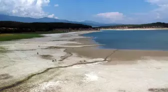 Bolu Gölköy Barajı'nda Su Seviyesi Düştü, Tarım Arazilerine Su Verme İşlemi Durduruldu