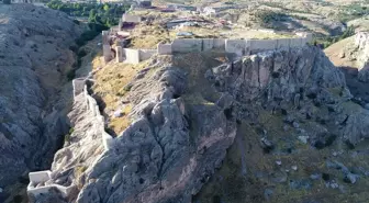 Elazığ'da Harput Kalesi'nde 1000 yıllık sanayi sitesi bulundu