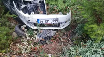 Kastamonu'da Otomobil Devrildi, 2 Kişi Yaralandı