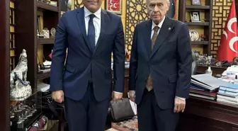 Martı kurucusu Oğuz Alper Öktem, MHP Genel Başkanı Devlet Bahçeli'yi ziyaret etti