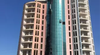 Mersin'de 20 Katlı Otel İnşaatında Yangın Çıktı