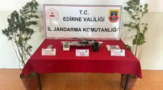 Edirne'de uyuşturucu operasyonu: 1 adet hassas terazi ve 10 gram esrar ele geçirildi