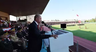 Cumhurbaşkanı Erdoğan: Silahlı Kuvvetlerimiz görevini alnının akıyla yerine getiriyor