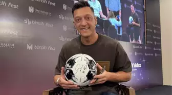 Mesut Özil, Ümraniyespor'un altyapısına ortak oldu