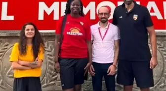 Melikgazi Kayseri Basketbol'un yeni transferi Christelle Diallo Kayseri'ye geldi