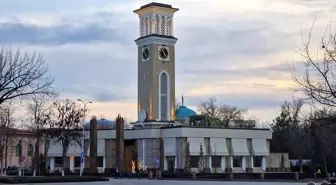 Özbekistan bağımsızlığının 33. yılını kutluyor