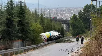 Anadolu Otoyolu'nda Zincirleme Trafik Kazası: 3 Kişi Yaralandı