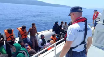 Aydın'da Yunanistan tarafından geri itilen 29'u çocuk 178 düzensiz göçmen kurtarıldı