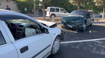 Malatya'da zincirleme trafik kazası: 3 Yaralı