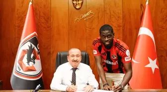 Gaziantep FK, Badou Ndiaye'yi kadrosuna kattı