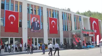 Hayırseverlerin desteğiyle Cem Eren Anadolu Lisesi açıldı