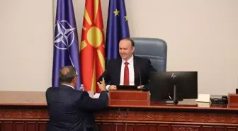 Kuzey Makedonya Meclisinde Gensoru Önergesi Reddedildi