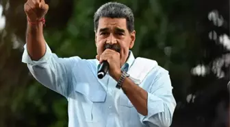 Venezuela'nın Devlet Başkanı Nicolás Maduro, Noel'i Ekim ayına çekme kararı aldı