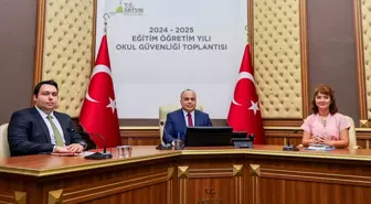 Artvin'de 2024-2025 eğitim-öğretim yılı için okul güvenliği toplantısı yapıldı