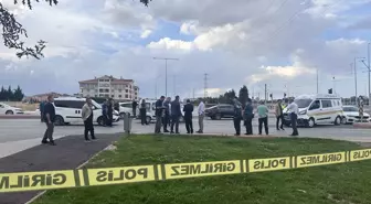 Konya'da çalıntı otomobildeki şüpheliler polise ateş açtı, 2 memur yaralandı