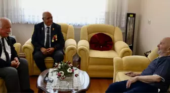 100 Yaşındaki Kore Gazisi Salih Bozkurt, Kahramanlık Anılarını Anlatıyor