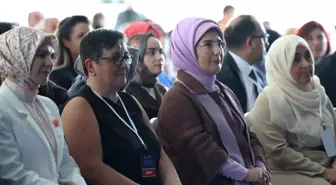 Emine Erdoğan: 'Çocuklar, Uğruna Savaşılacak Yegane Hazine'