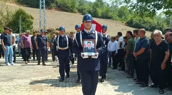 Adana'da trafik kazasında hayatını kaybeden Uzman Çavuş Hamza Yılmaz toprağa verildi