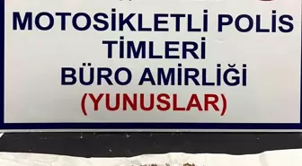 Kütahya'da Motosikletli Polis Timlerince Uyuşturucu Operasyonu