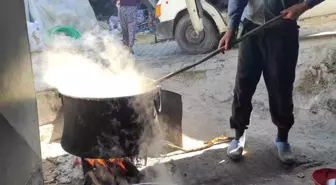 Manisa Selendi'de Üzüm Hasadıyla Pekmez Üretimi Başladı