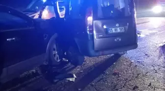 Trafik Kazasında Yardım Etmek İsteyen Kişi Hayatını Kaybetti