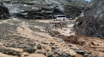 Şebinkarahisar'da Sağanak Yağış Hasara Yol Açtı