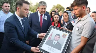 Ovacık'ta Şehit Olan Jandarma Uzman Çavuş Mehmet Aykanat, Kadirli'de Defnedildi
